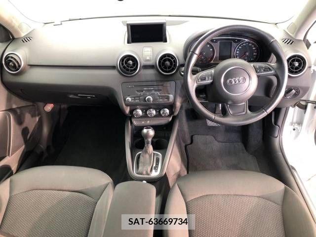 Audi A1 2013-08 342552-1