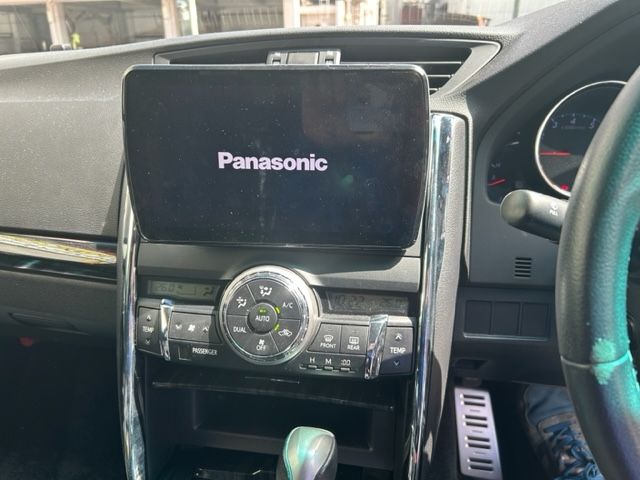 Toyota MARK X 2012-01 6322-8