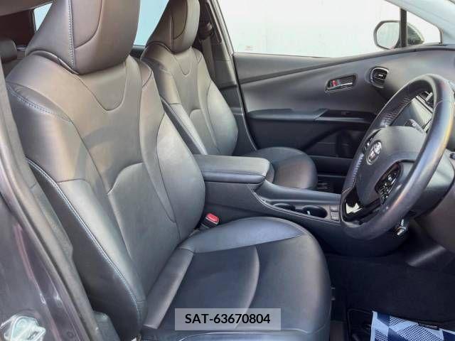 Toyota PRIUS 2019-03 393429-9