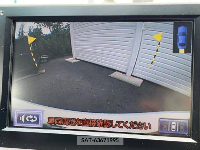 Lexus HS 2014-07 299790-4