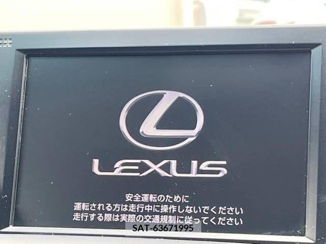 Lexus HS 2014-07 299790-3