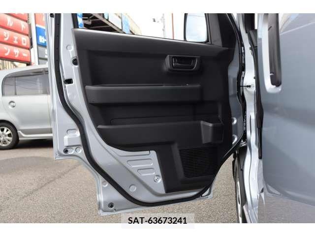 Daihatsu HIJET CARGO 2024-06 379653-18