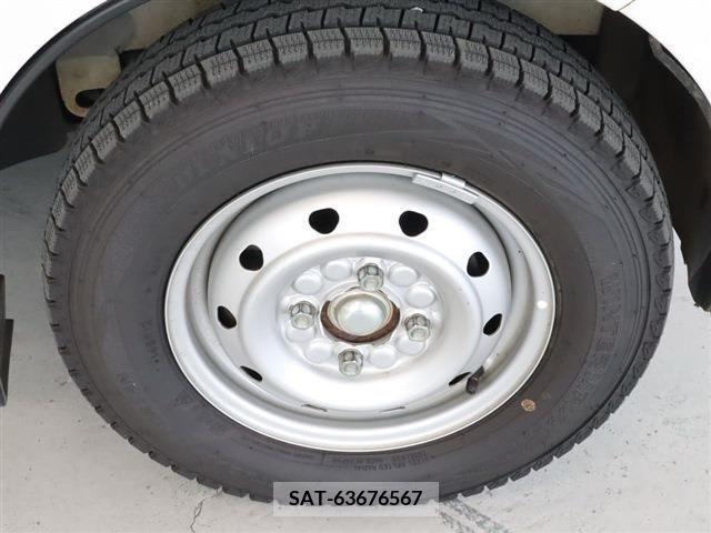 Nissan CLIPPER 2016-04 302164-5