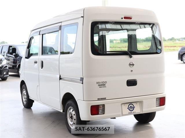 Nissan CLIPPER 2016-04 302164-18