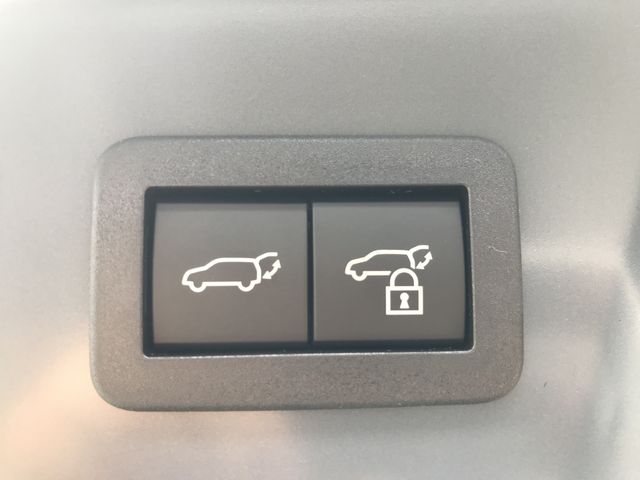 Toyota PRIUS 2023-06 19606-26