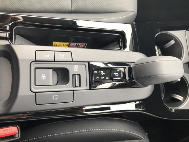 Toyota PRIUS 2023-06 19606-20