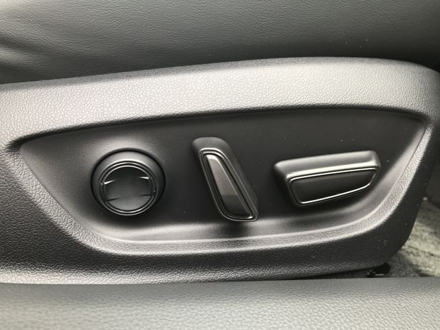 Toyota PRIUS 2023-06 19606-25
