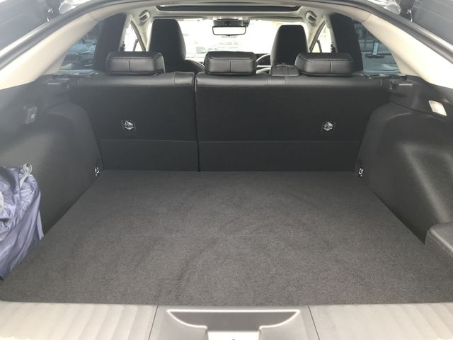 Toyota PRIUS 2023-06 19606-13
