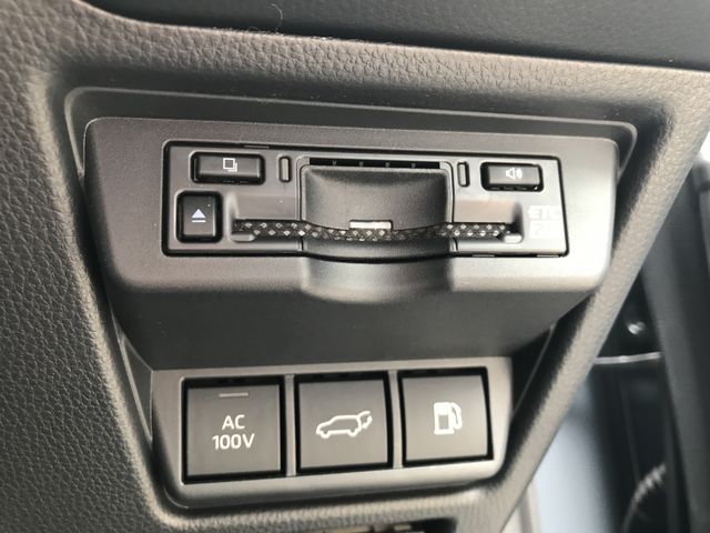 Toyota PRIUS 2023-06 19606-23