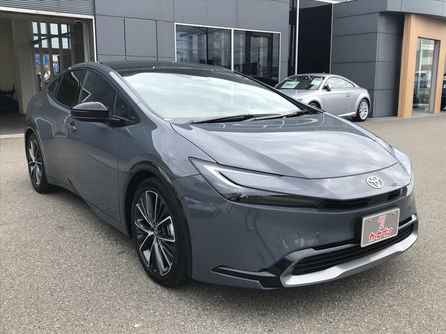 Toyota PRIUS 2023-06 19606-4