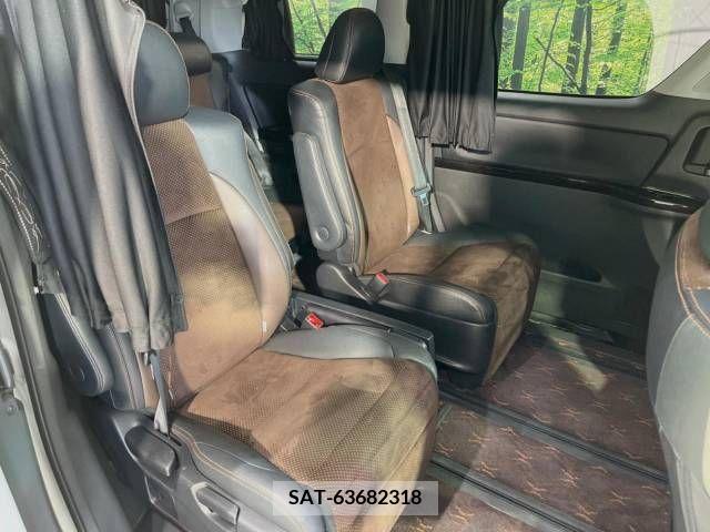 Toyota ALPHARD 2014-04 373549-10