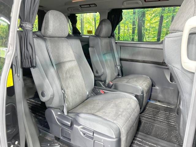 Toyota VELLFIRE 2012-05 183988-8
