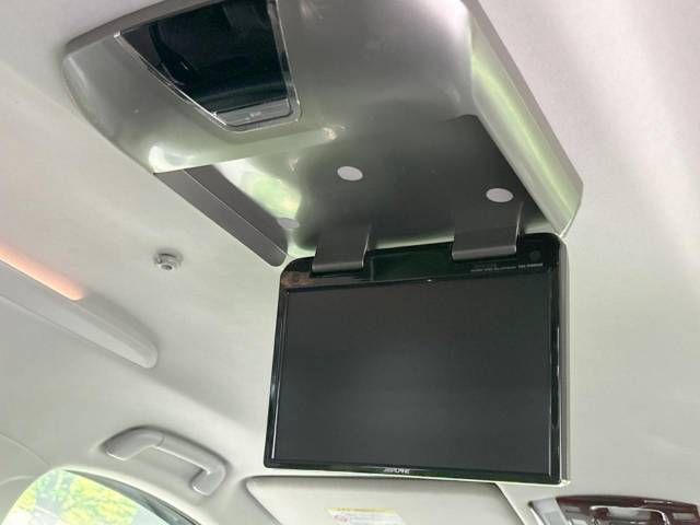 Toyota VELLFIRE 2012-05 183988-4