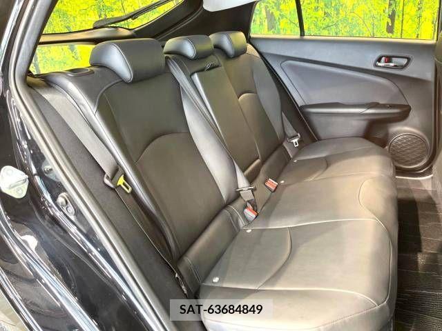 Toyota PRIUS 2018-03 393378-9