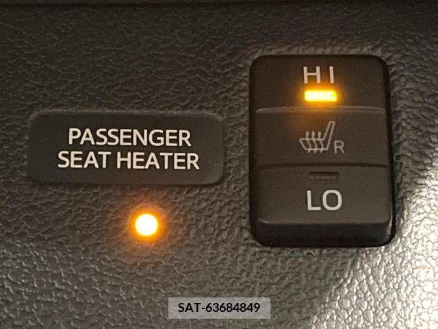 Toyota PRIUS 2018-03 393378-7