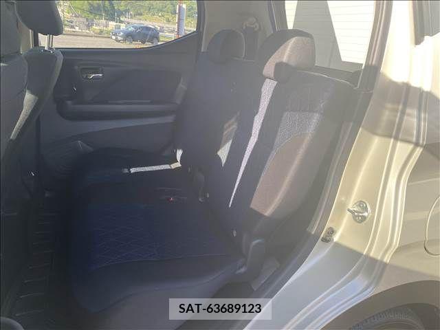 Mitsubishi EK X 2019-07 296803-13