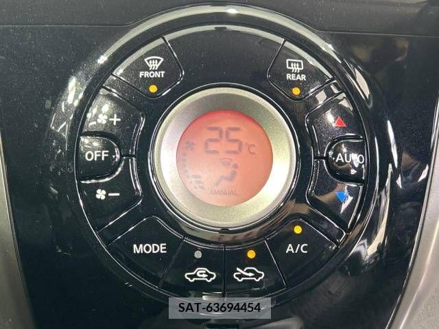 Nissan NOTE 2013-09 345047-4
