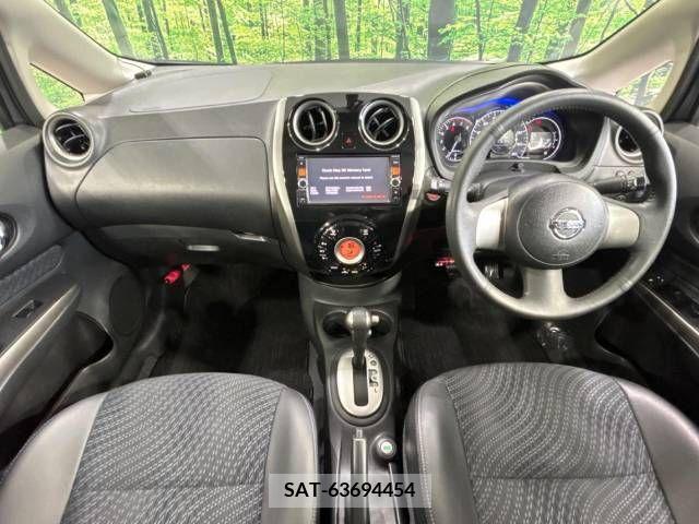 Nissan NOTE 2013-09 345047-1