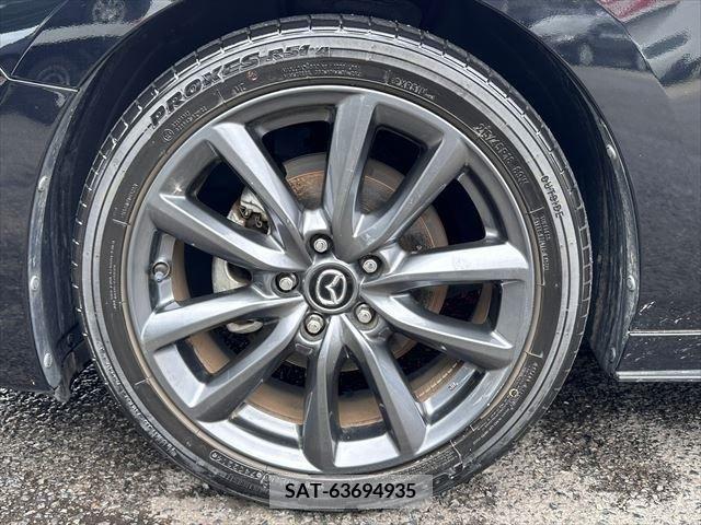 Mazda MAZDA3 2019-07 331063-26