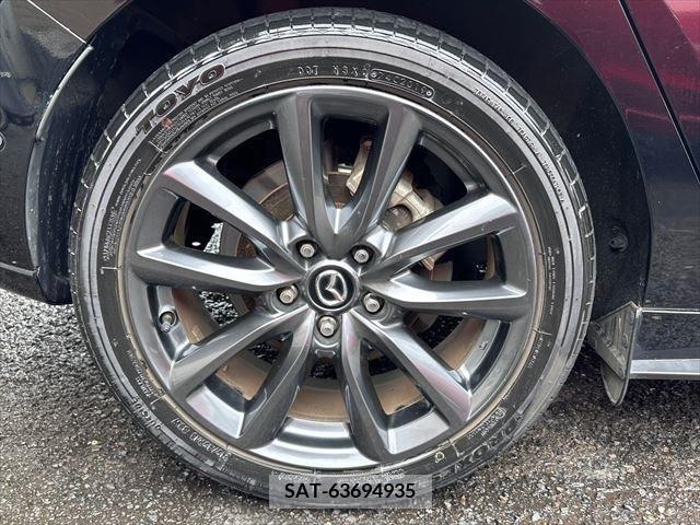 Mazda MAZDA3 2019-07 331063-24