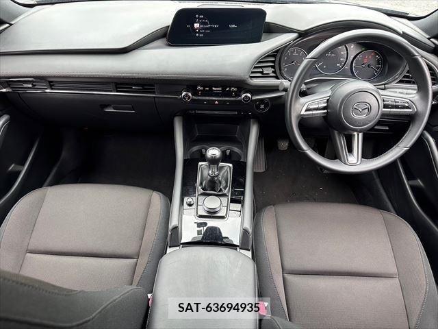 Mazda MAZDA3 2019-07 331063-1