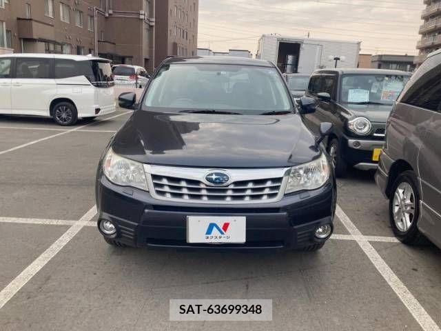 Subaru FORESTER 2011-08 386832-7