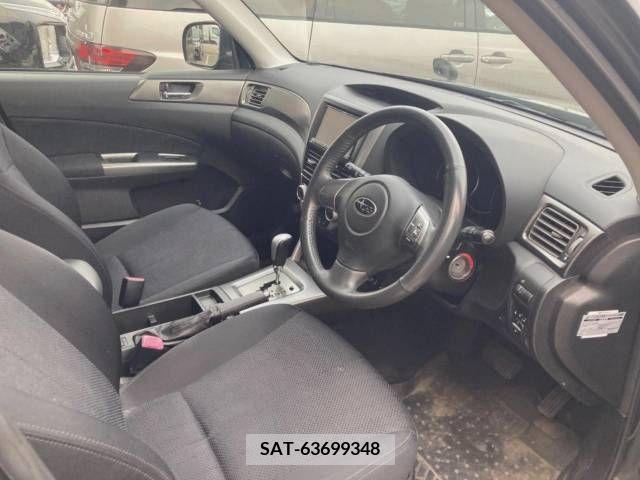 Subaru FORESTER 2011-08 386832-6