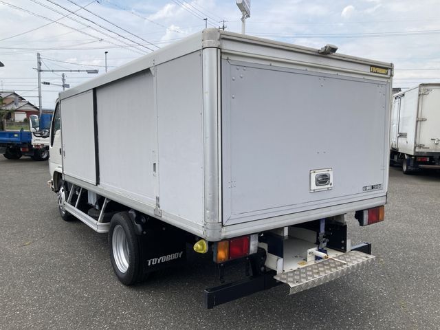 Isuzu ELF TRUCK 2012-07 2879-12