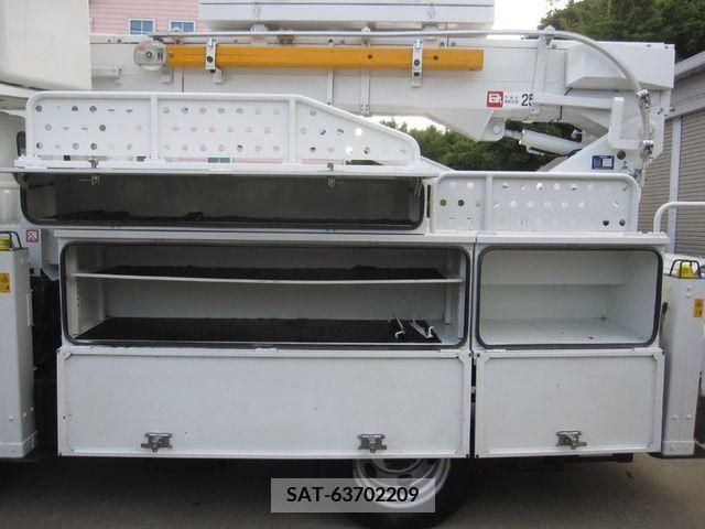 Hino DUTRO 2014-08 320391-16
