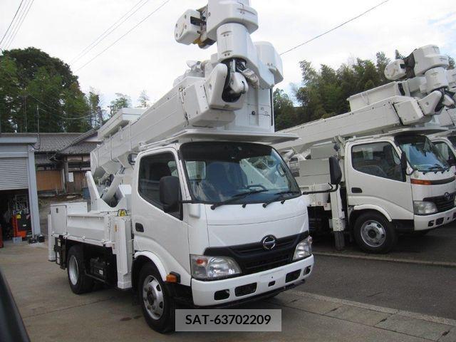 Hino DUTRO 2014-08 320391-0