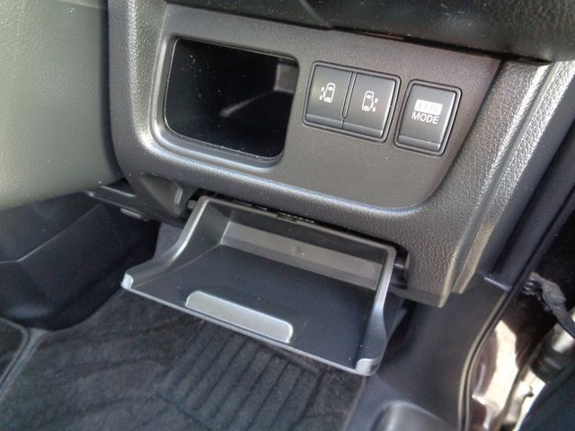 Nissan SERENA 2012-07 182280-15
