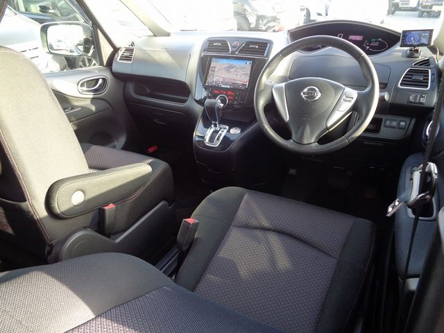 Nissan SERENA 2012-07 182280-9