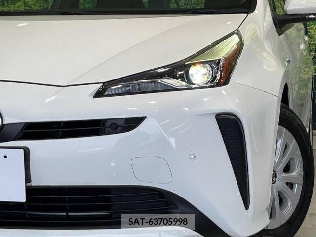 Toyota PRIUS 2019-03 322407-12
