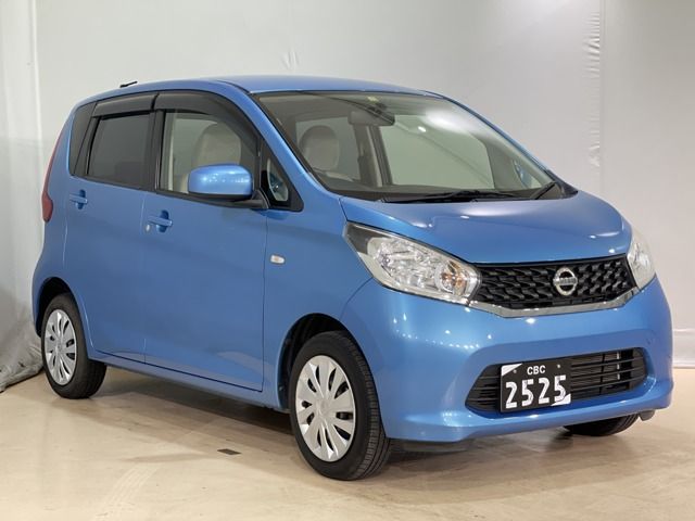Nissan DAYZ 2014-09 6072-0