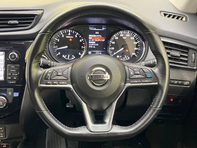 Nissan X-TRAIL 2017-09 180414-12