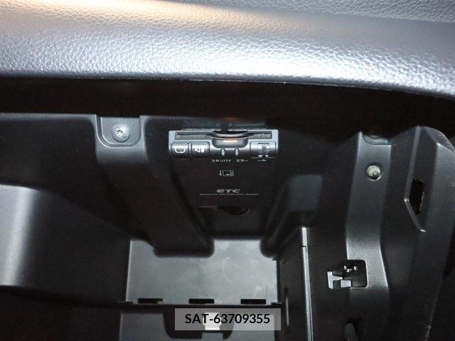 Nissan Sylphy 2015-10 349320-17
