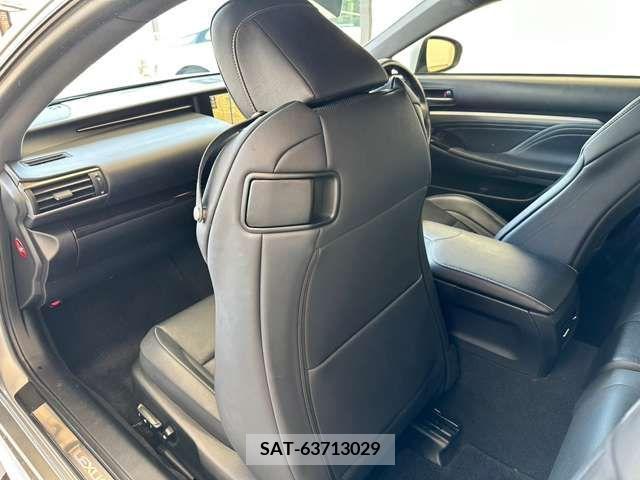 Lexus RC 2015-06 362992-13