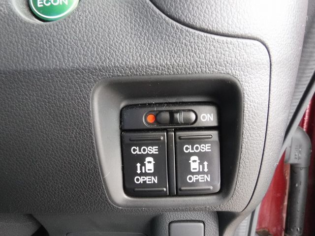 Honda N BOX CUSTOM 2017-05 18750-11