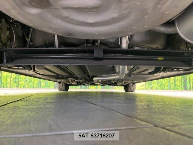 Toyota SIENTA 2015-08 375062-19