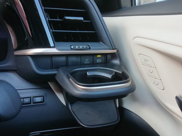 Toyota CROWN 2023-03 193810-10