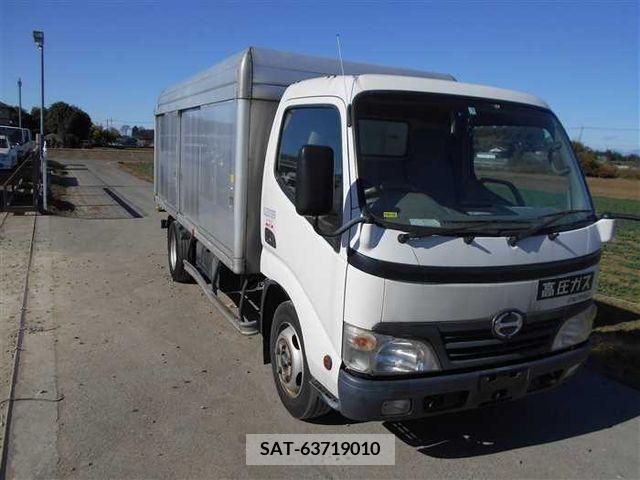 Hino DUTRO 2007-07 296683-1