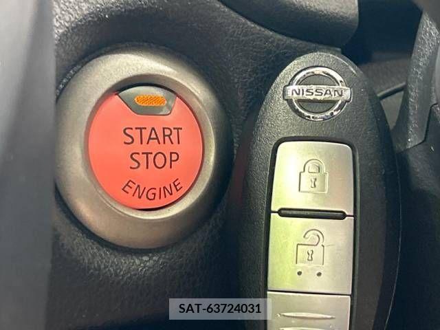 Nissan NOTE 2018-02 381364-7