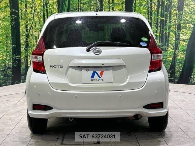 Nissan NOTE 2018-02 381364-15