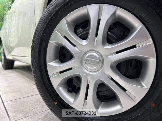 Nissan NOTE 2018-02 381364-13