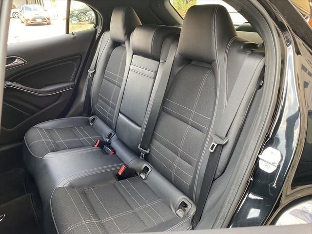 Mercedes Benz GLA-CLASS 2014-12 21837-20