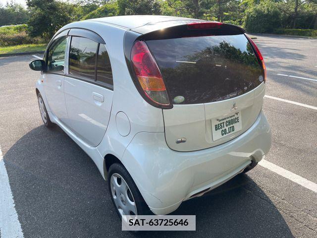 Mitsubishi I 2008-08 387748-11