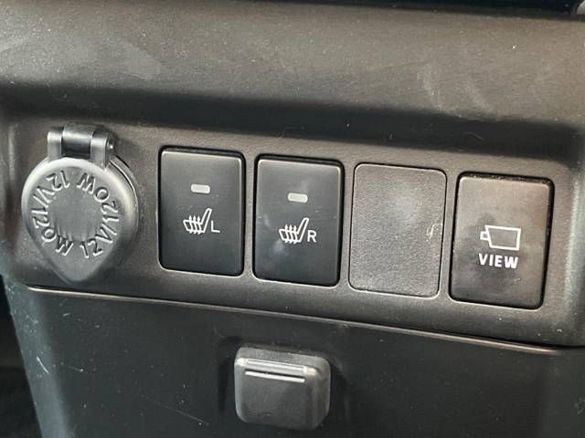Toyota ROOMY 2019-04 192530-6
