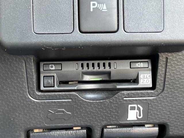 Toyota ROOMY 2019-04 192530-12