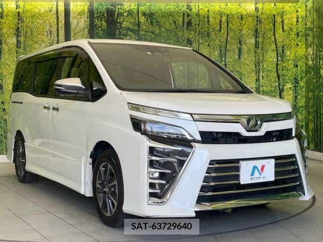 Toyota VOXY 2018-03 370367-16