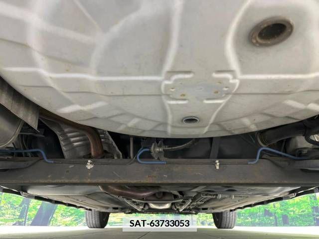 Nissan TIIDA 2009-05 382125-19